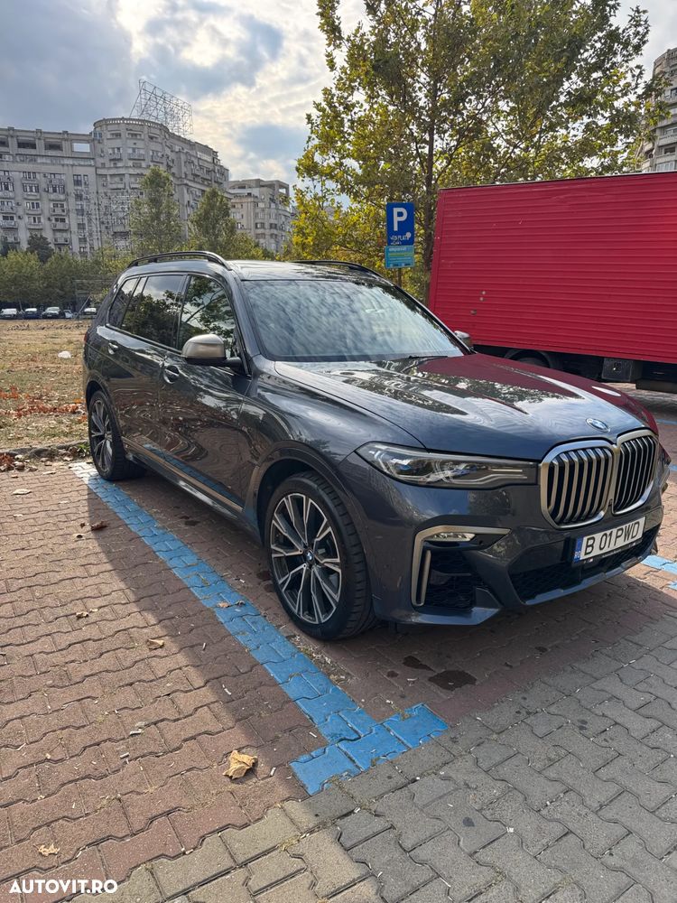 BMW X7 M50d - 1