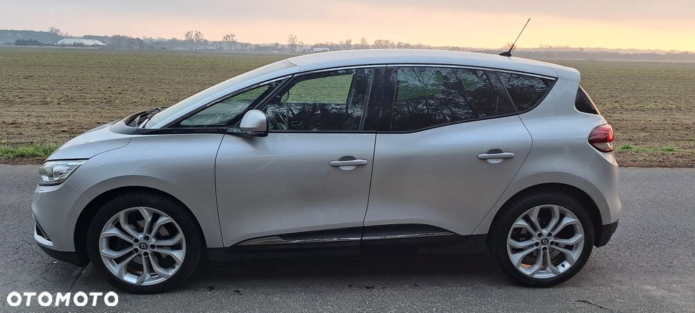 Renault Scenic 1.5 dCi Life EDC - 4