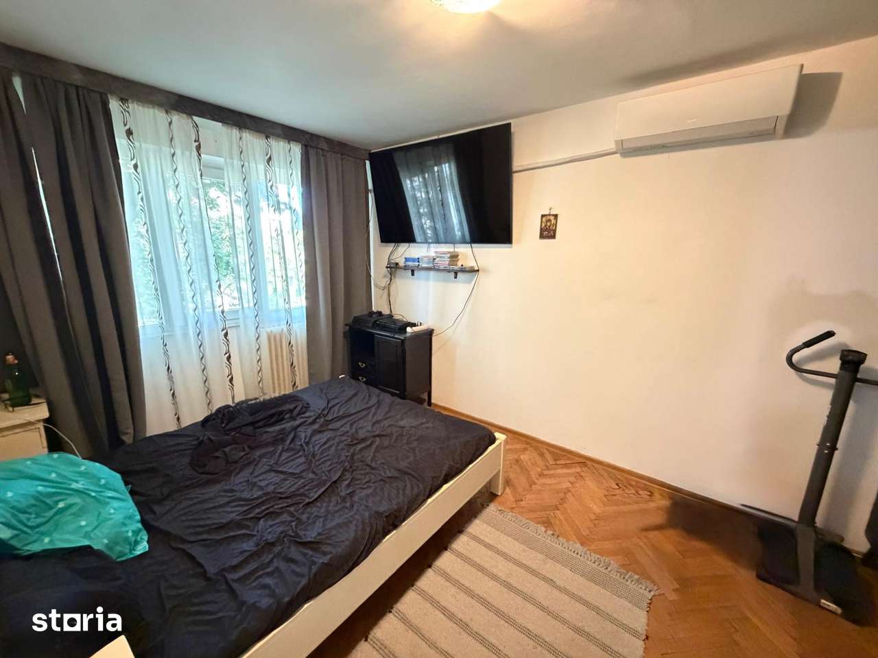 Apartament 2 camere, ETAJ 2/4, fara risc, Podu Ros - Imagine principală: 3/6