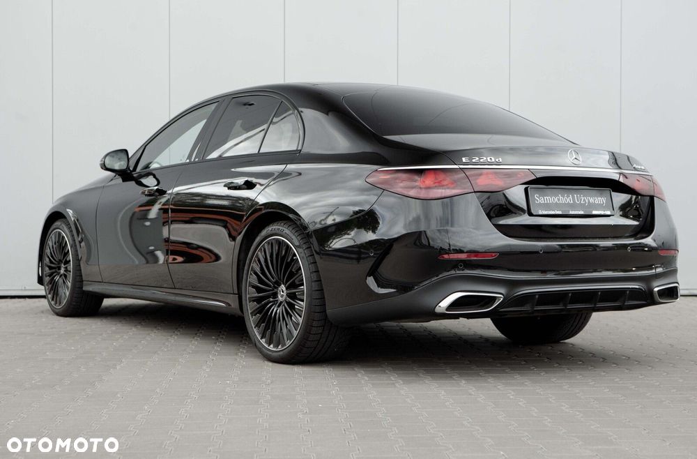 Mercedes-Benz Klasa E 220 d mHEV 4-Matic AMG 9G-Tronic - 7