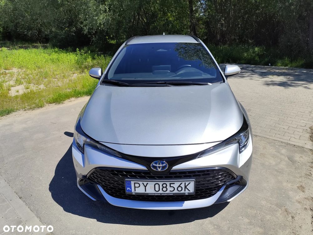 Toyota Corolla 1.8 Hybrid Comfort - 17