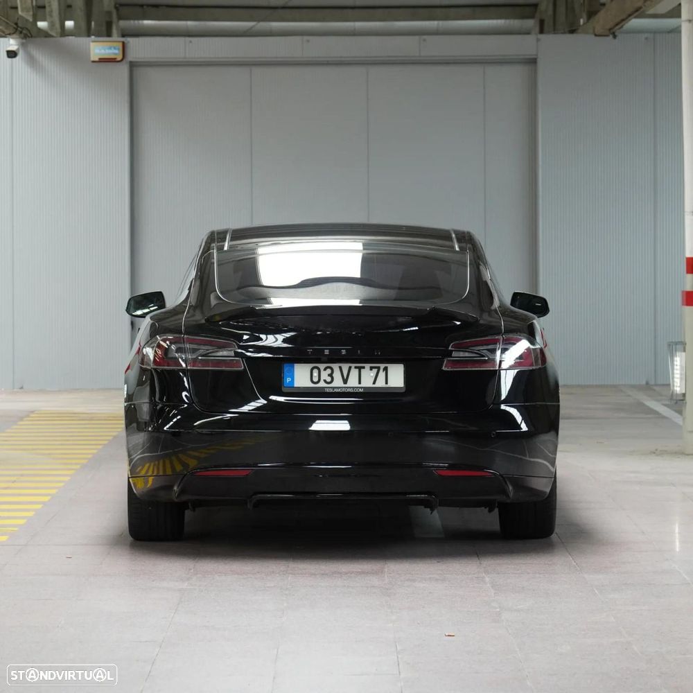 Tesla Model S 85 - 6
