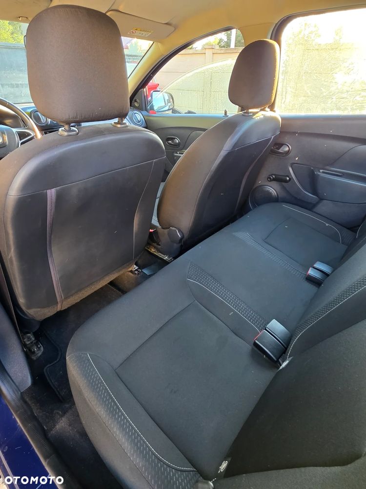 Dacia Sandero - 11