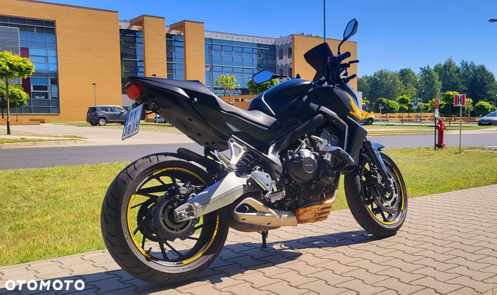 Honda CB - 9