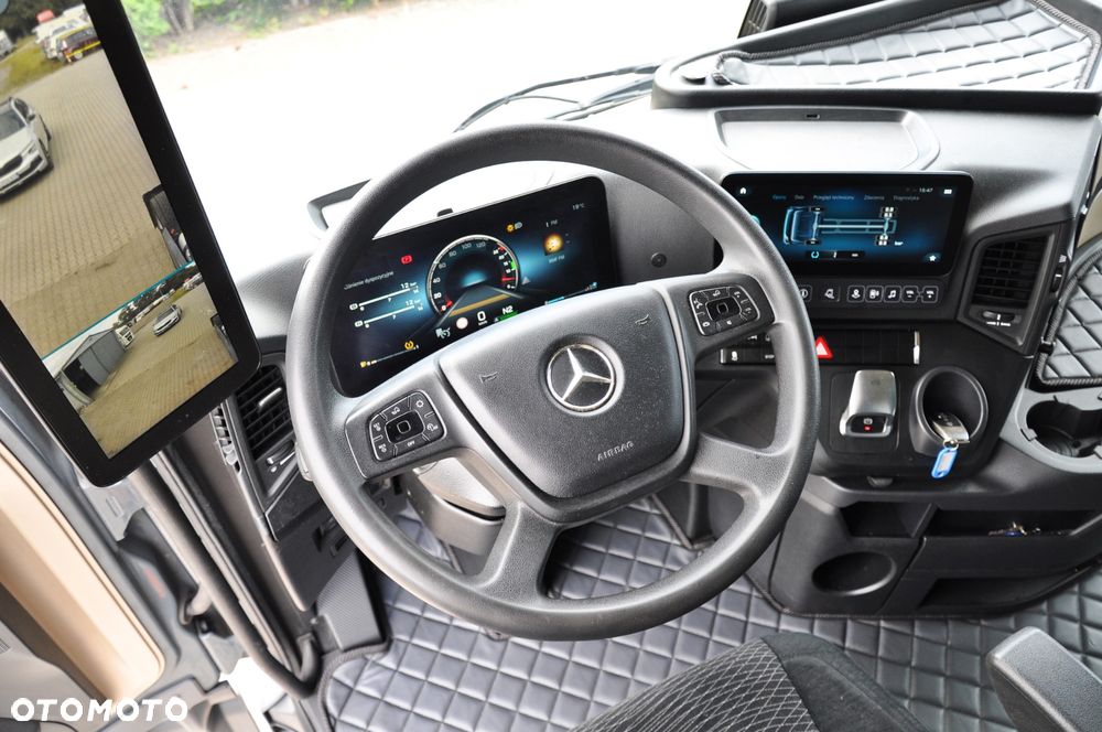 Mercedes-Benz ACTRSO 1842 - 9