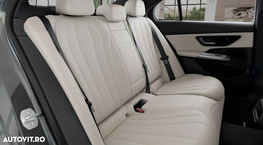 Mercedes-Benz E - 8