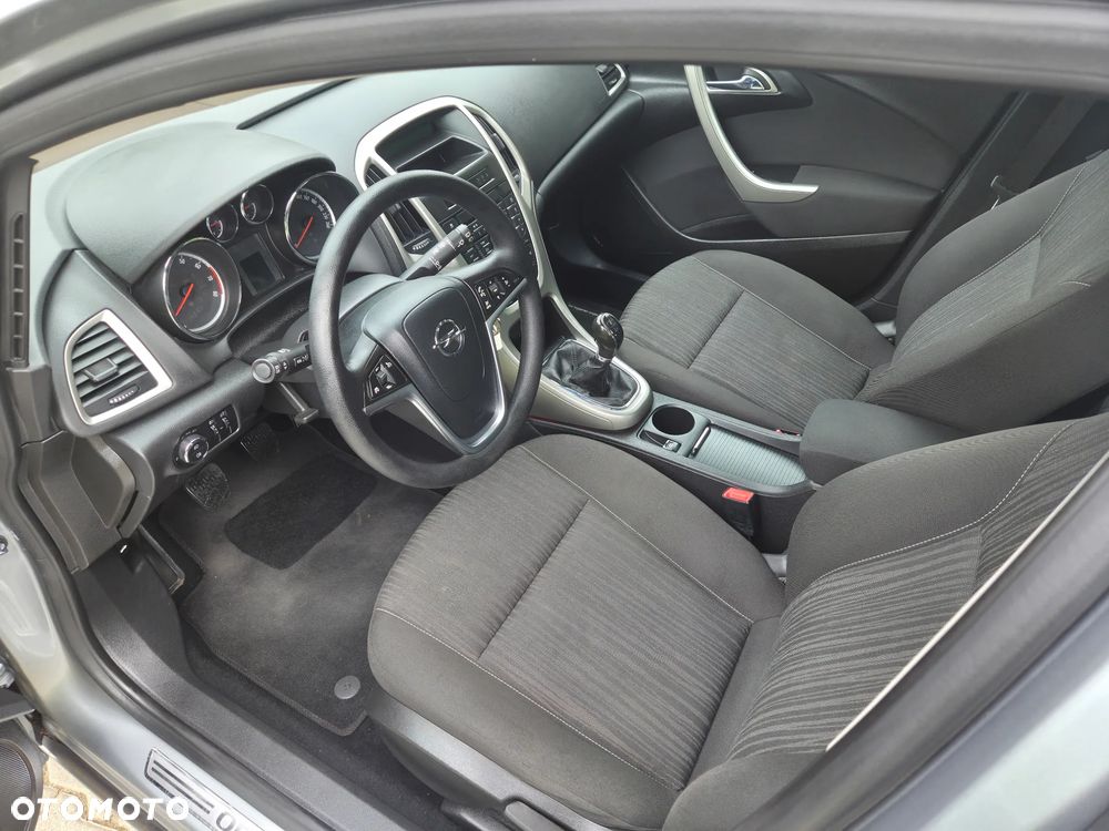 Opel Astra 1.6 - 15