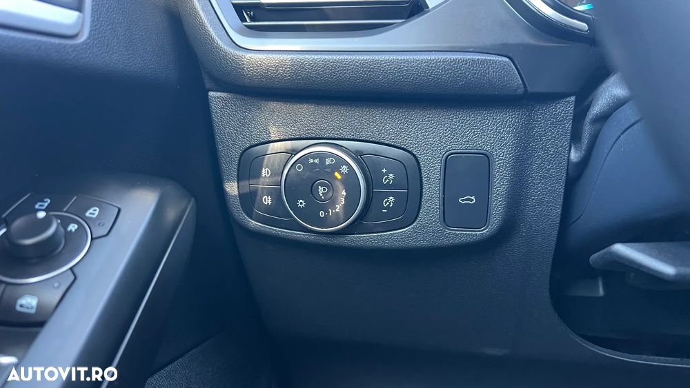 Ford Focus 1.0 EcoBoost Trend - 21