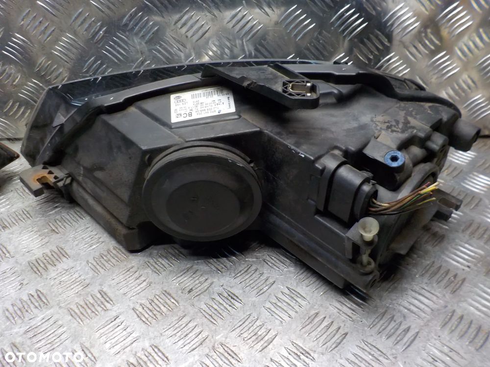 AUDI A3 8P LAMPA LEWA LUB PRAWA PRZÓD WERSJA ANGIELSKA 8P0941003 8P0941004 - 7