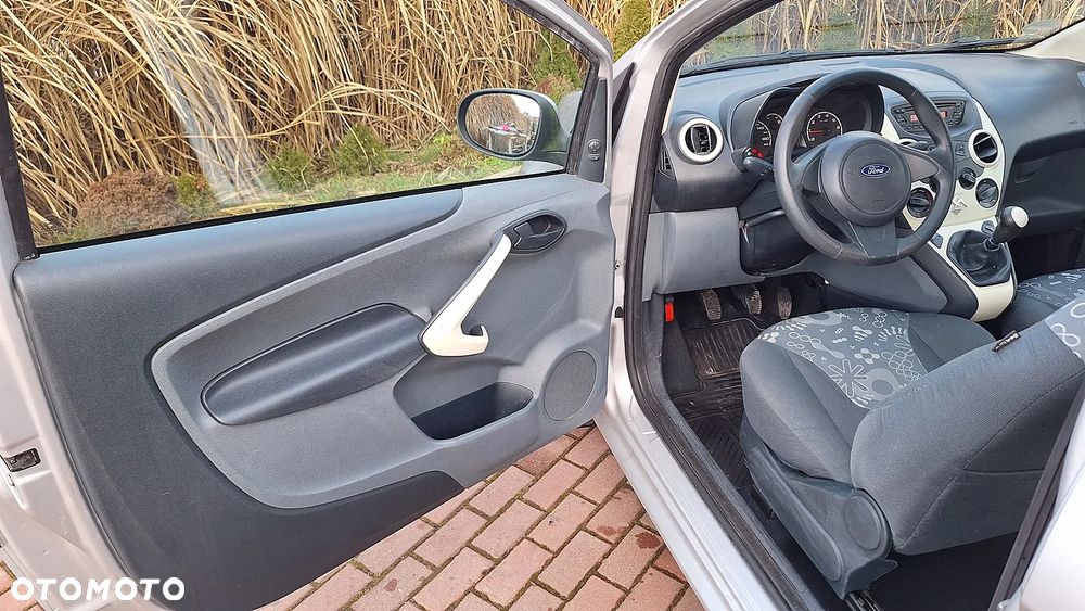 Ford KA - 16