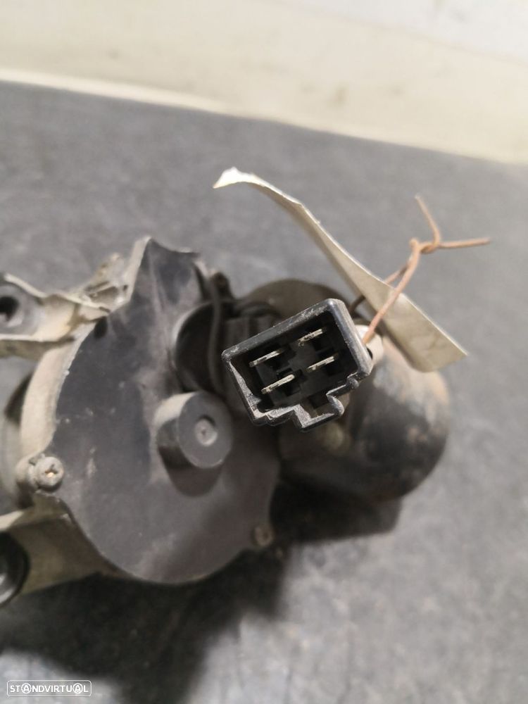 Motor Limpa Vidros Frente Toyota Corolla (_E8_) - 2