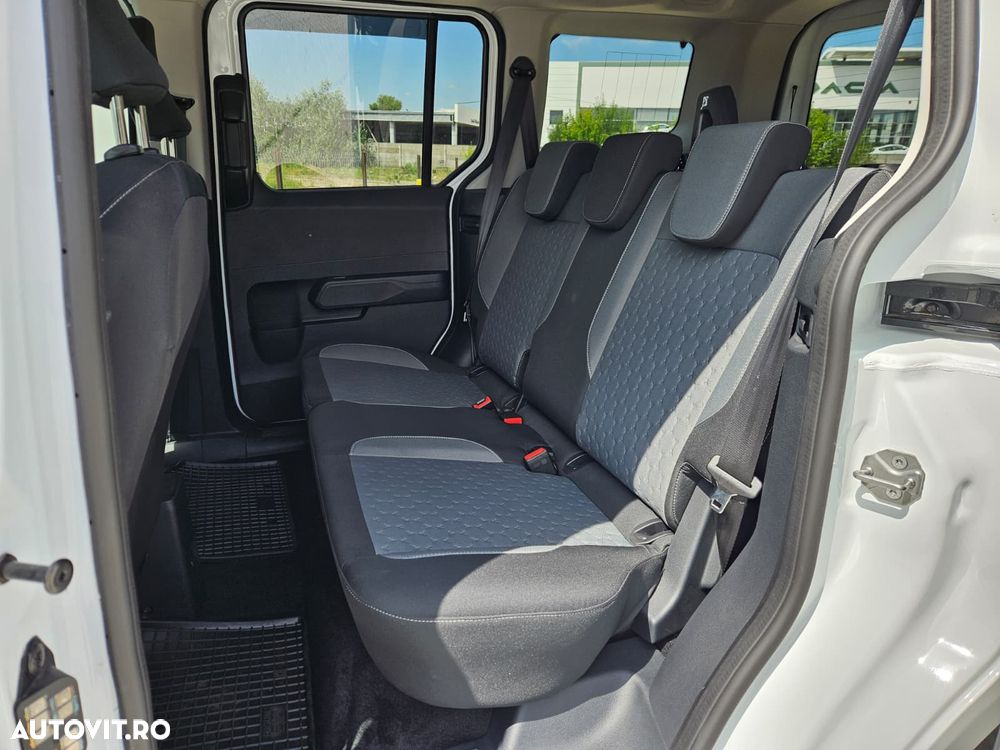 FORD Tourneo Courier 2025 — imagine 19
