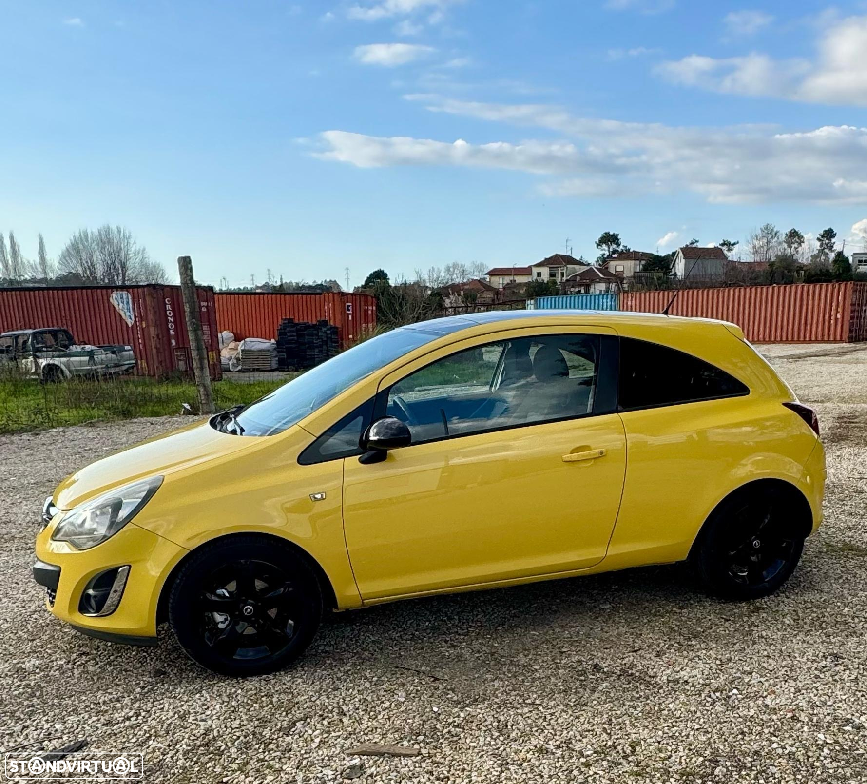 Opel Corsa 1.4 Black Edition - 4