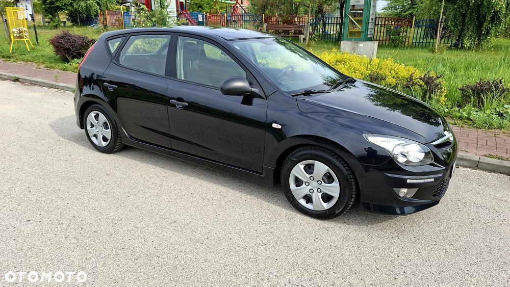 Hyundai i30 1.4 Blue Comfort - 17