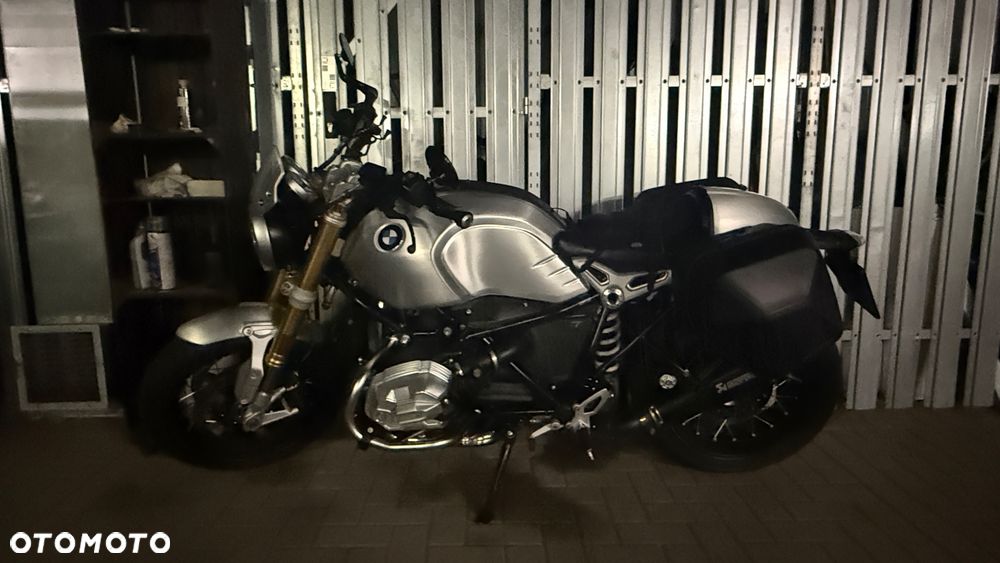 BMW R - 35