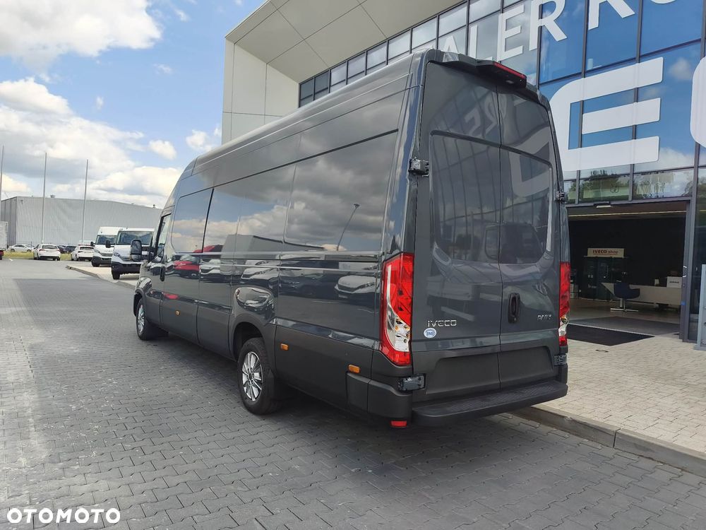Iveco 35S18HV - 3