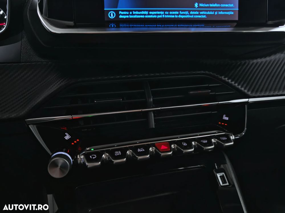 Peugeot 2008 PureTech 100 Allure - 20