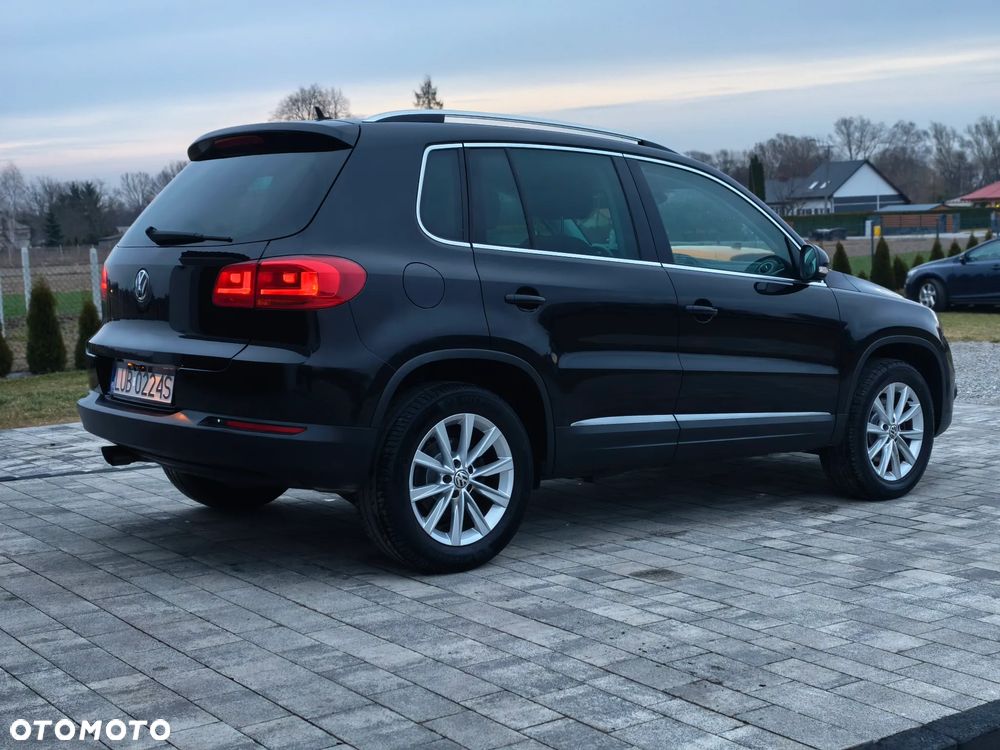 Volkswagen Tiguan - 12