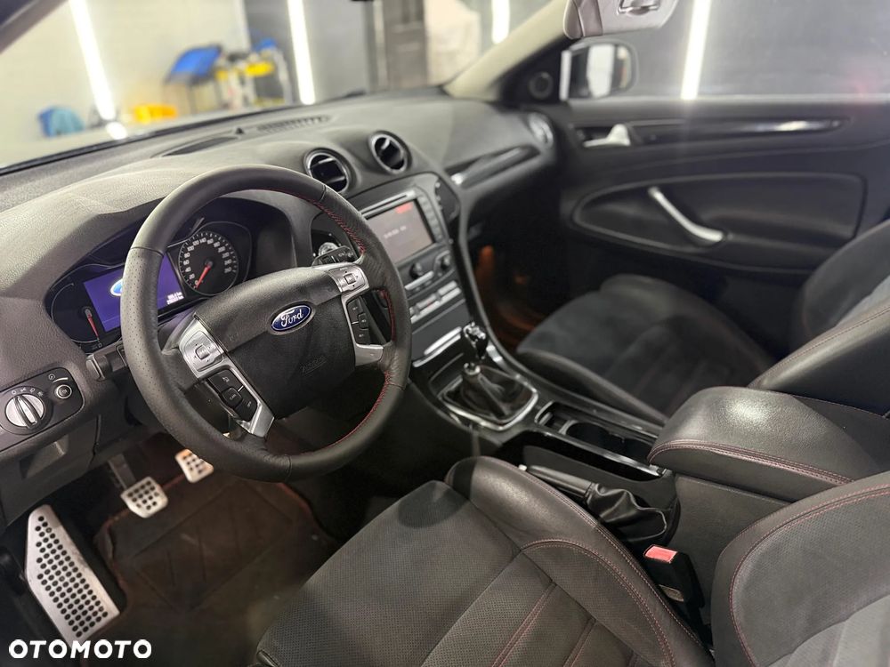 Ford Mondeo 2.0 TDCi Titanium S - 12