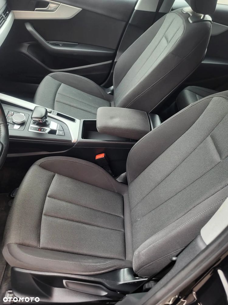 Audi A4 Avant 40 TFSI S tronic sport - 10