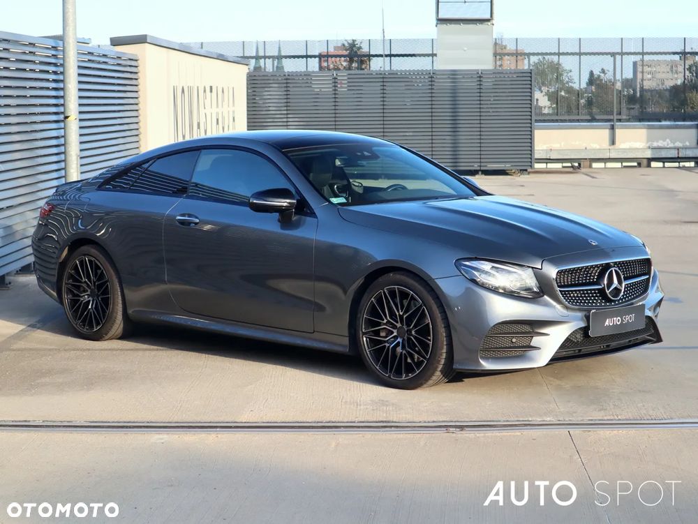 Mercedes-Benz Klasa E 350 9G-TRONIC AMG Line - 8