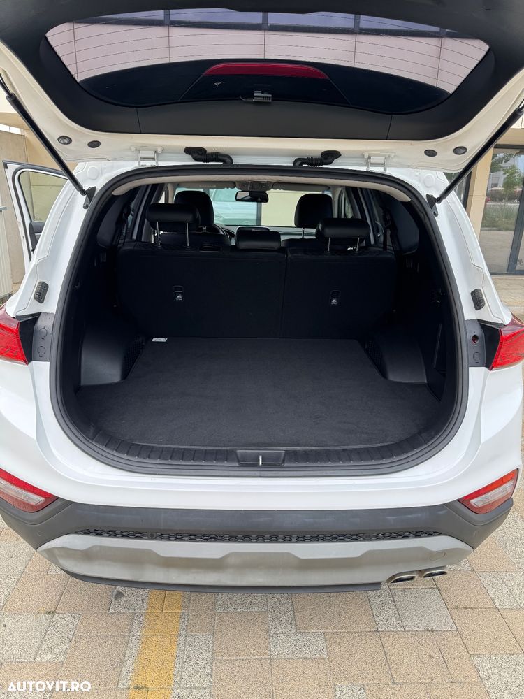 Hyundai Santa Fe - 36