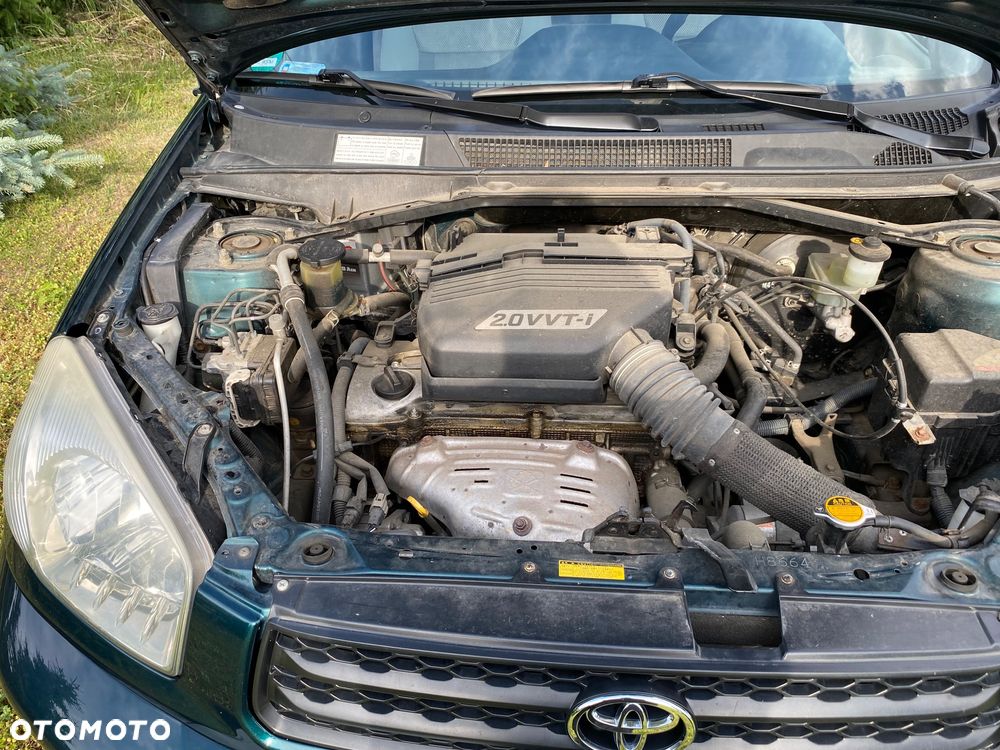 Toyota RAV4 2.0 VVT-i 4x4 - 33