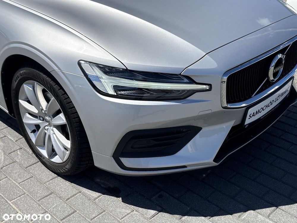 Volvo V60 D3 Momentum Pro - 31