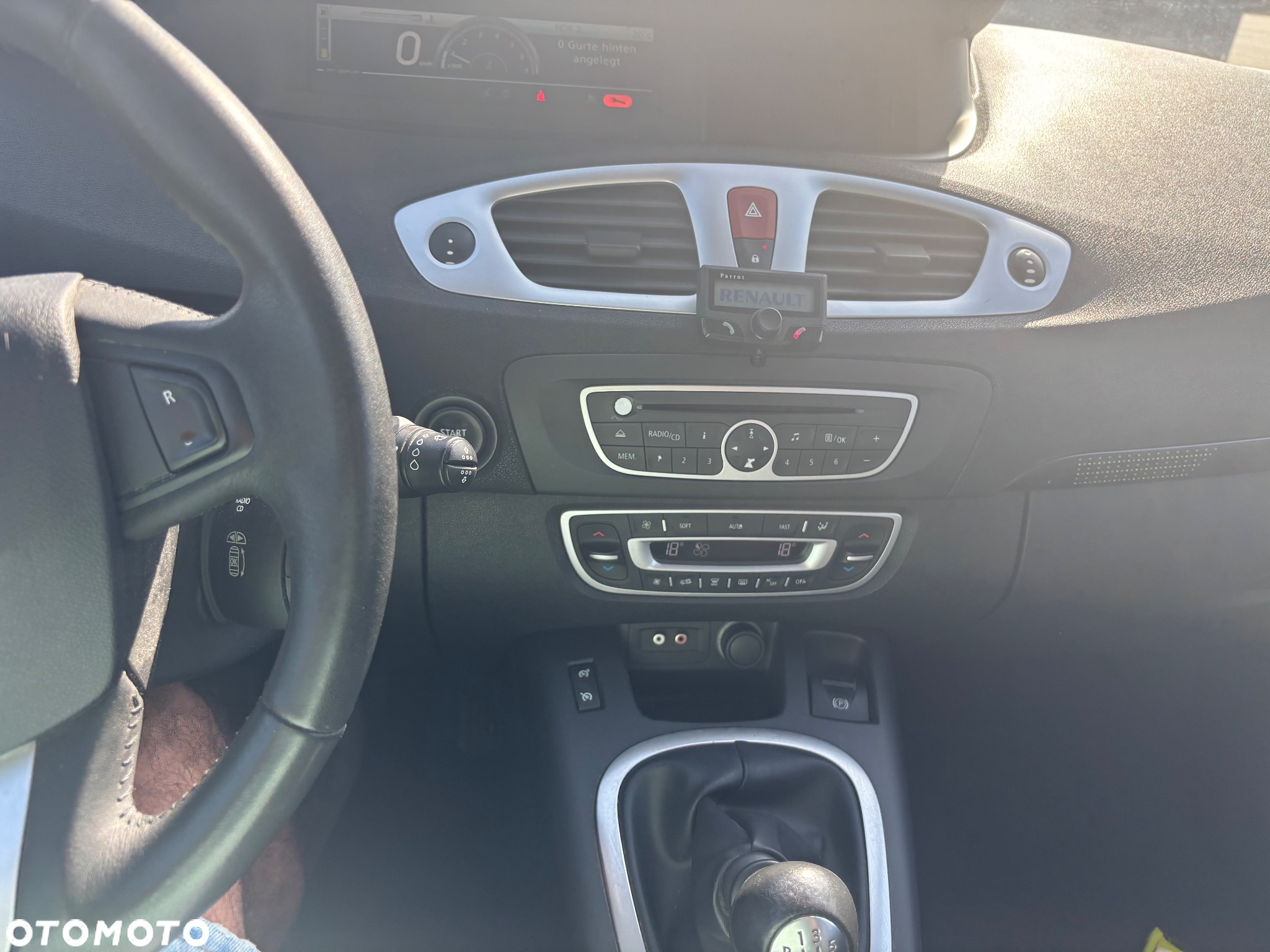 Renault Scenic 1.4 16V TCE TomTom Edition - 7