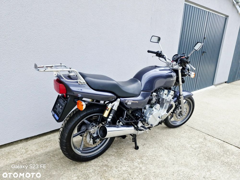 Honda CB - 36