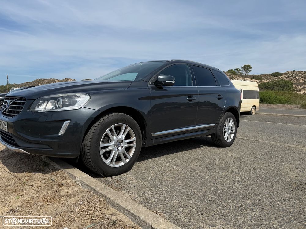 Volvo XC 60 2.0 D4 Momentum Geartronic - 2