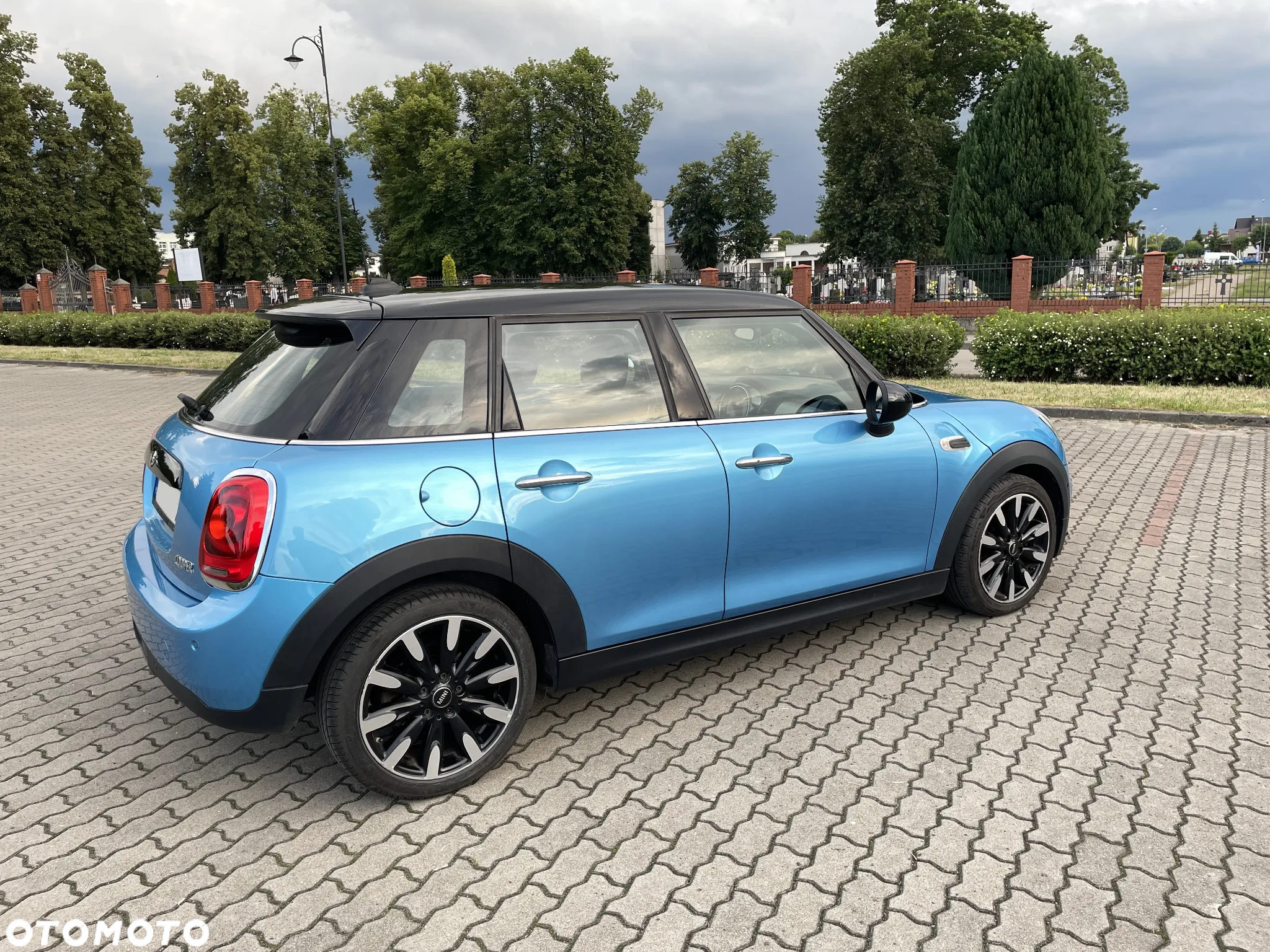 MINI Cooper Standard - 13
