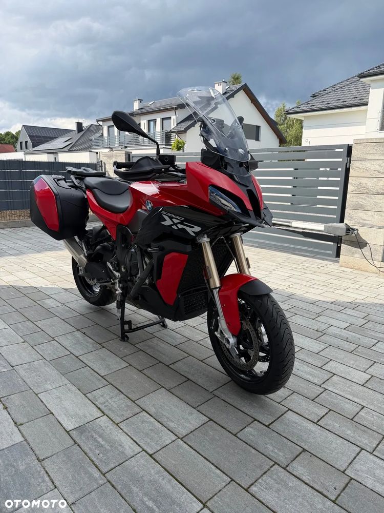 BMW XR - 3