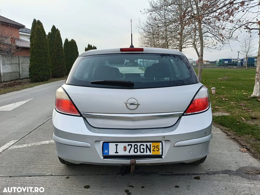 Opel Astra 1.8 Automatik Cosmo - 11
