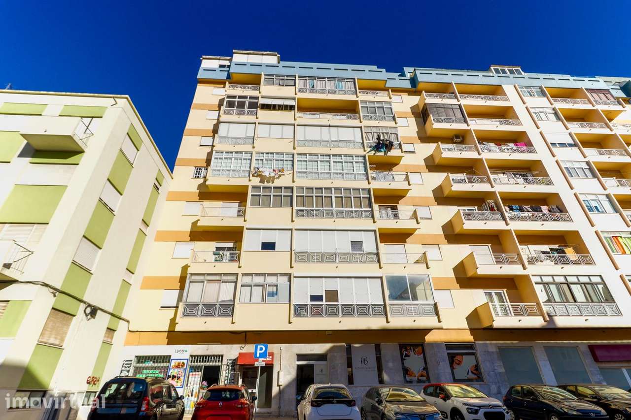 T3 na Quinta da Lomba | Vista para o Parque da Cidade e Lisboa - Grande imagem: 2/31