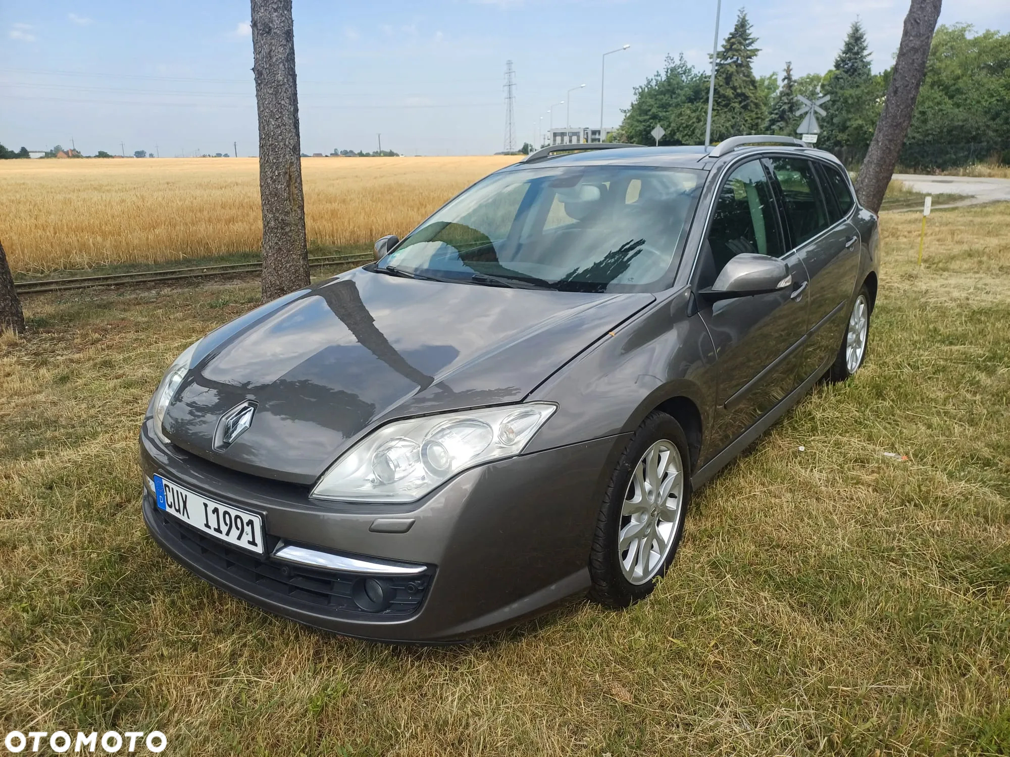Renault Laguna 2.0T Initiale - 11