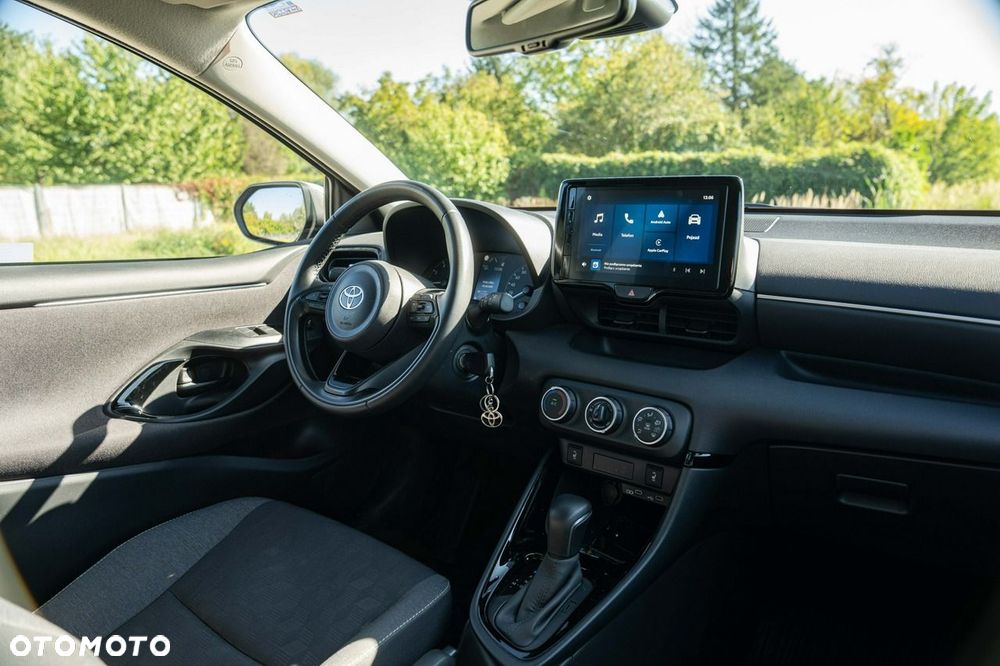 Toyota Yaris 1.5 Style CVT - 25