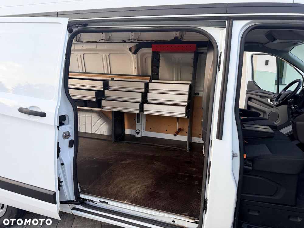Ford Transit Custom - 22