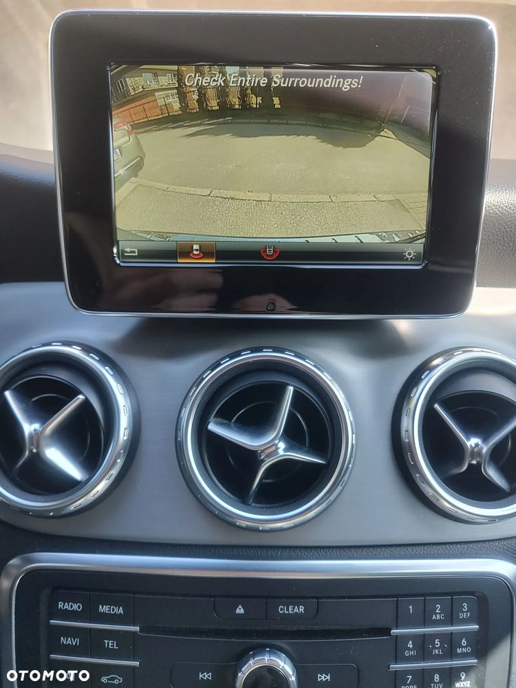 Mercedes-Benz GLA 250 4-Matic - 19