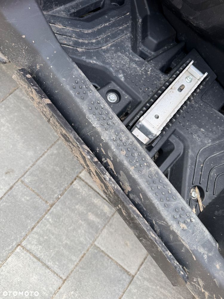 CFMoto 800MT Touring - 11