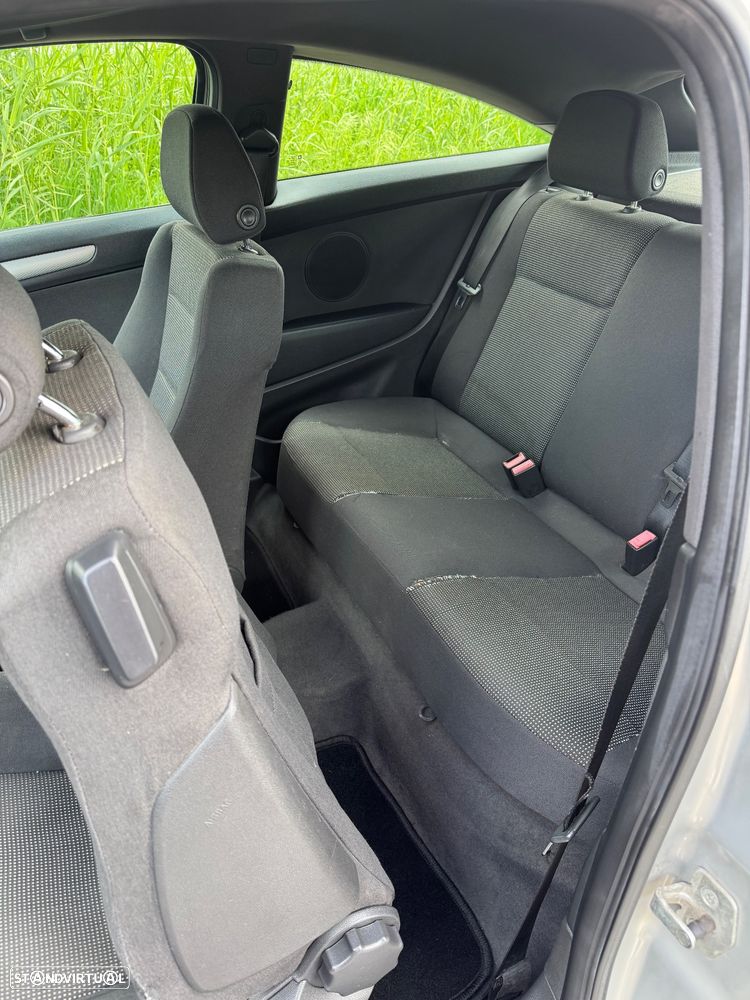 Opel Astra GTC 1.3 CDTI - 7