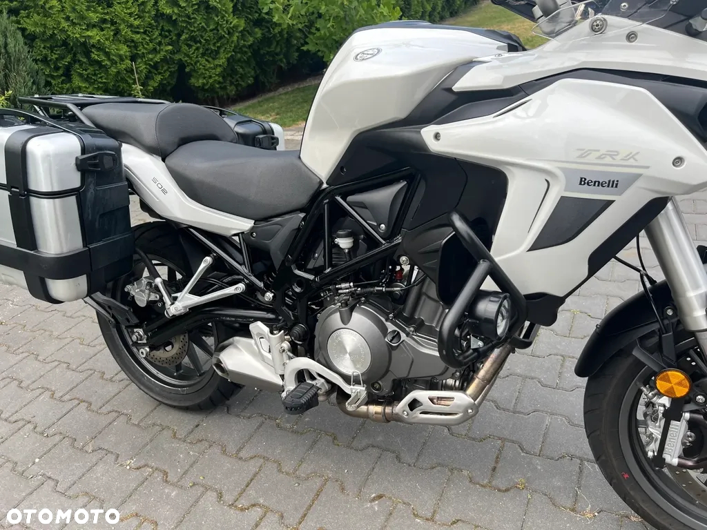 Benelli TRK 502 - 12