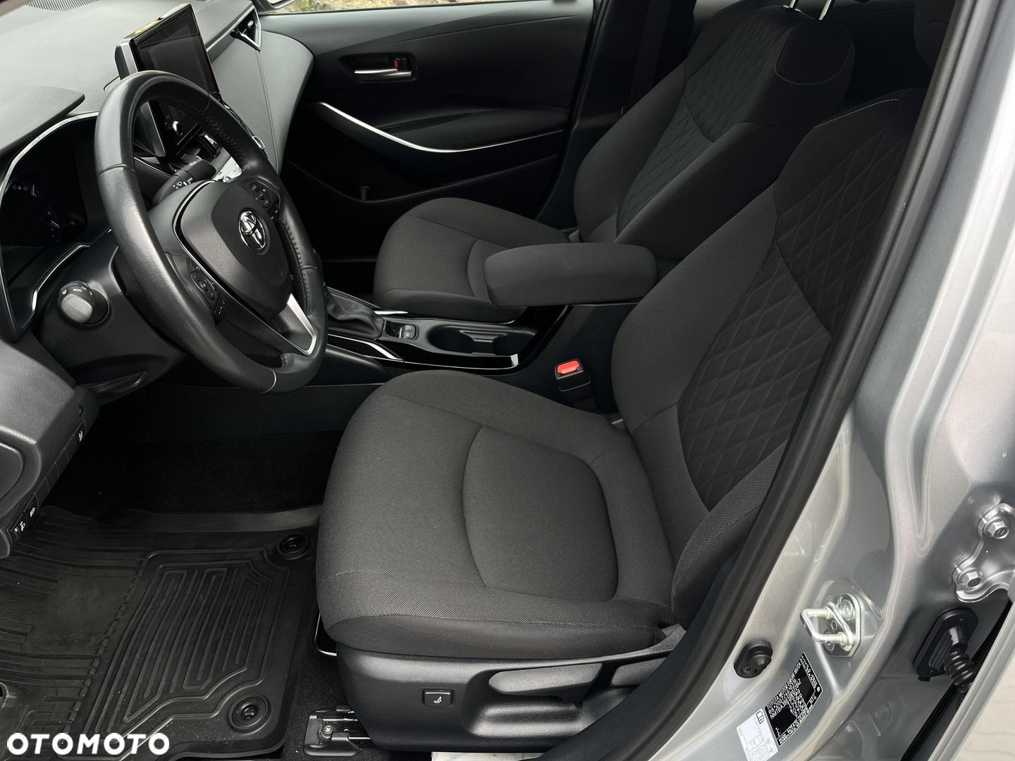 Toyota Corolla 1.5 Comfort MS - 12