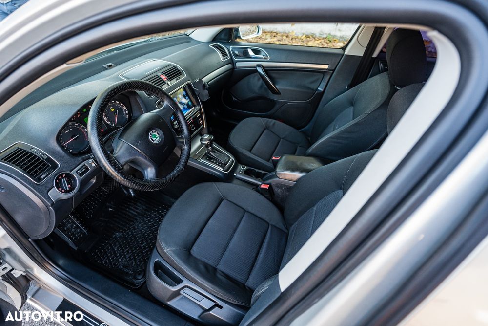 Skoda Octavia 1.9 TDI Ambiente DSG - 10