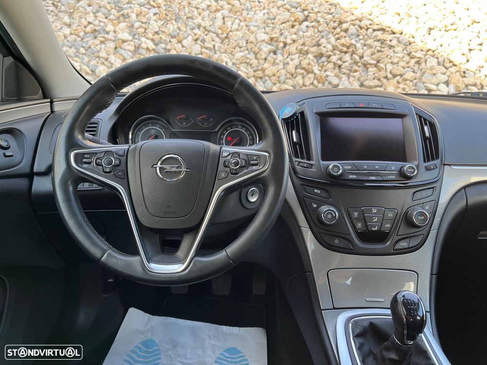 Opel Insignia 2.0 CDTI executive S/S - 30