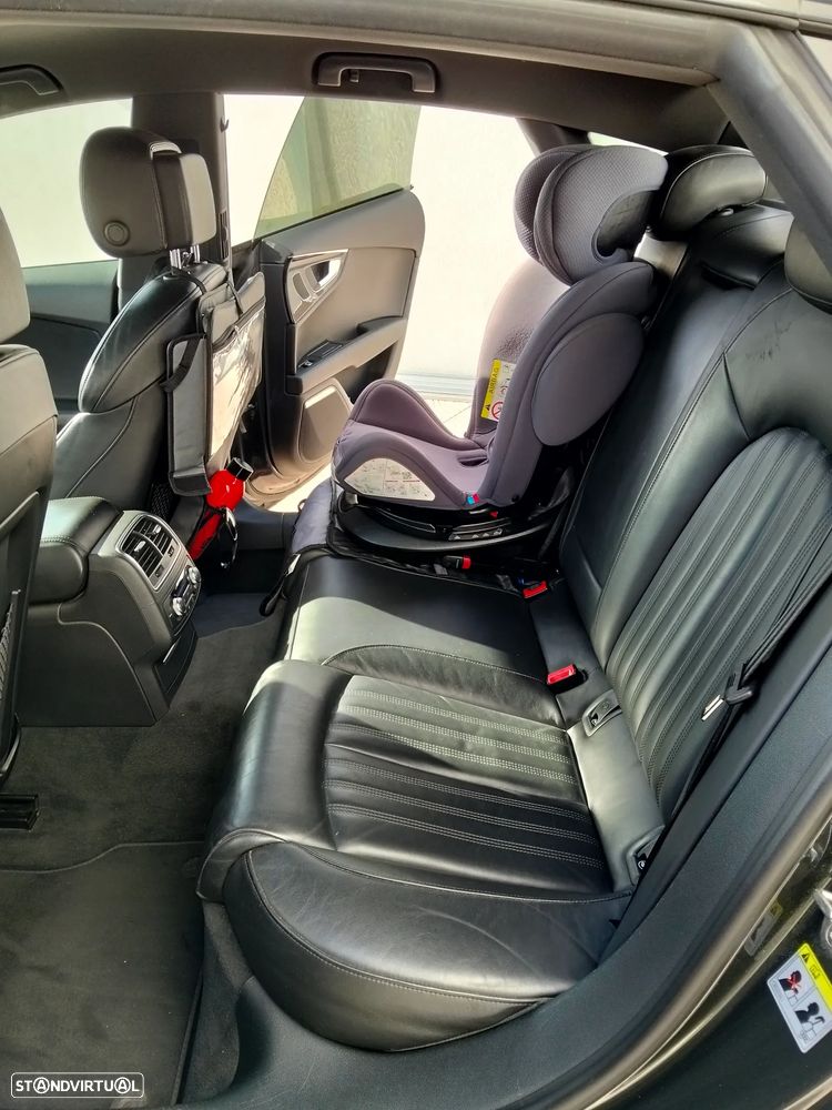 Audi A7 Sportback 3.0 TDI V6 quattro S tronic C.Diesel - 8