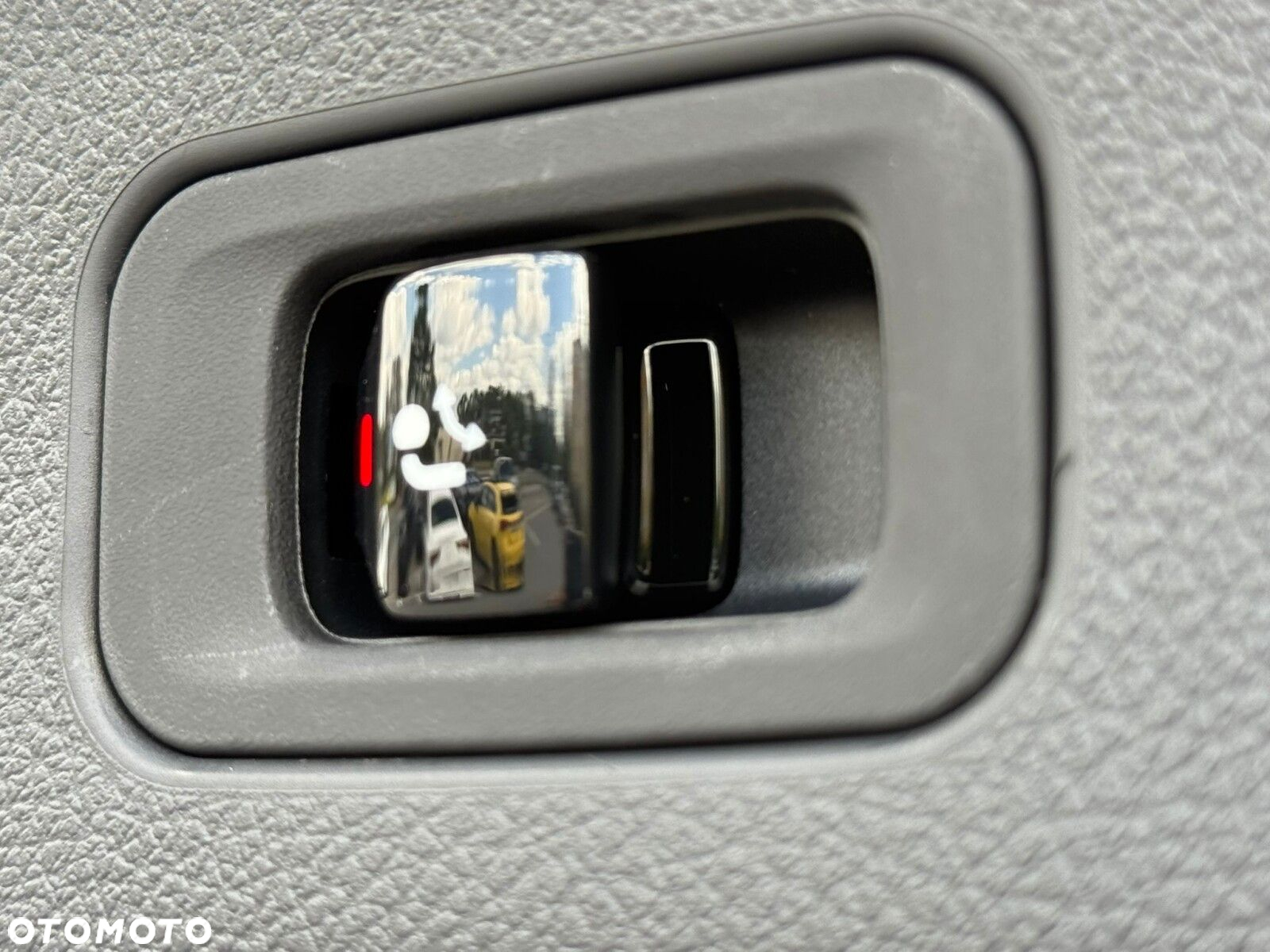 Mercedes-Benz GLC - 27