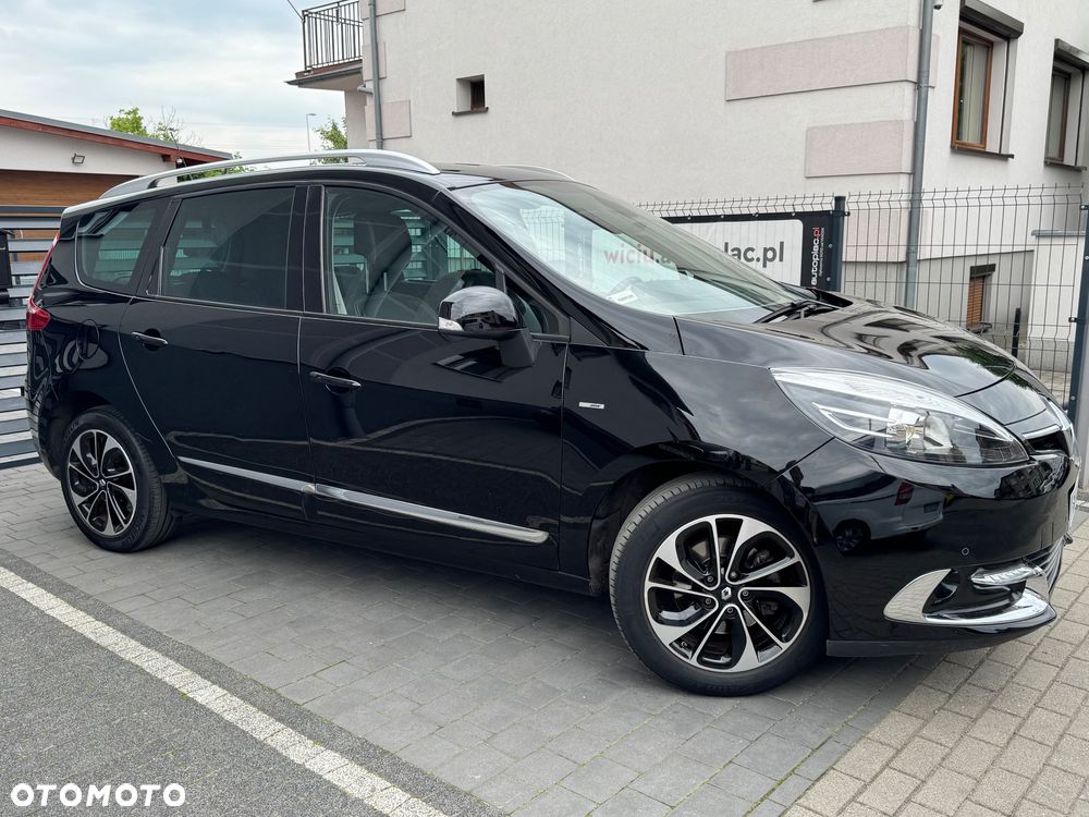 Renault Grand Scenic - 34