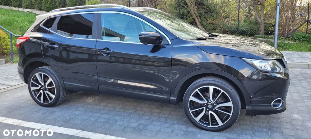 Nissan Qashqai 1.2 DIG-T Xtronic TEKNA+ - 9