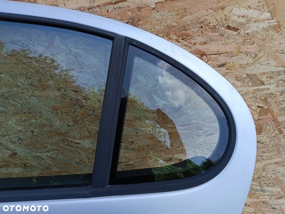 SEAT TOLEDO 2 II DRZWI TYŁ LEWY LEWE KOD LAK LS5N - 5
